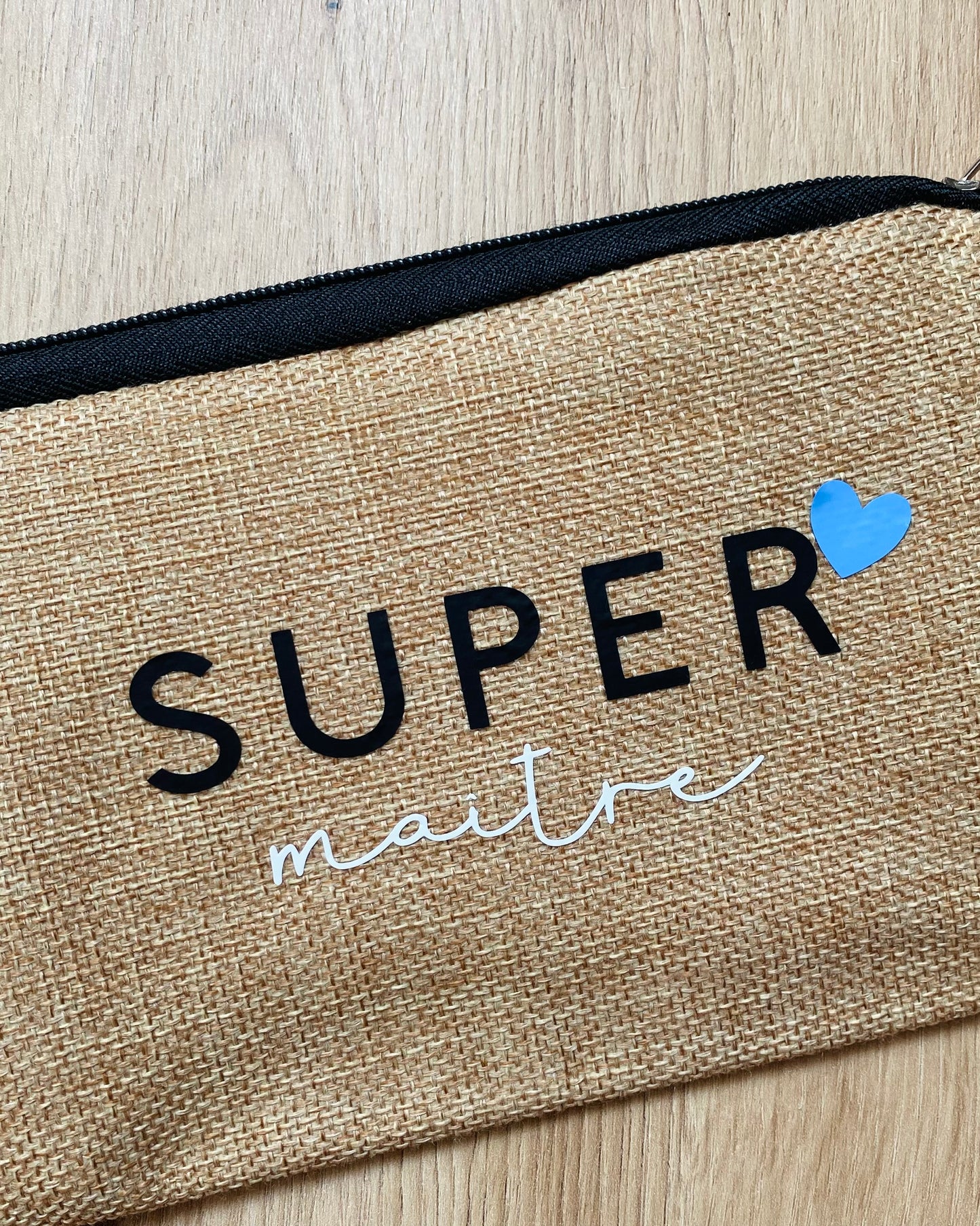 Pochette super petit cœur ☀️