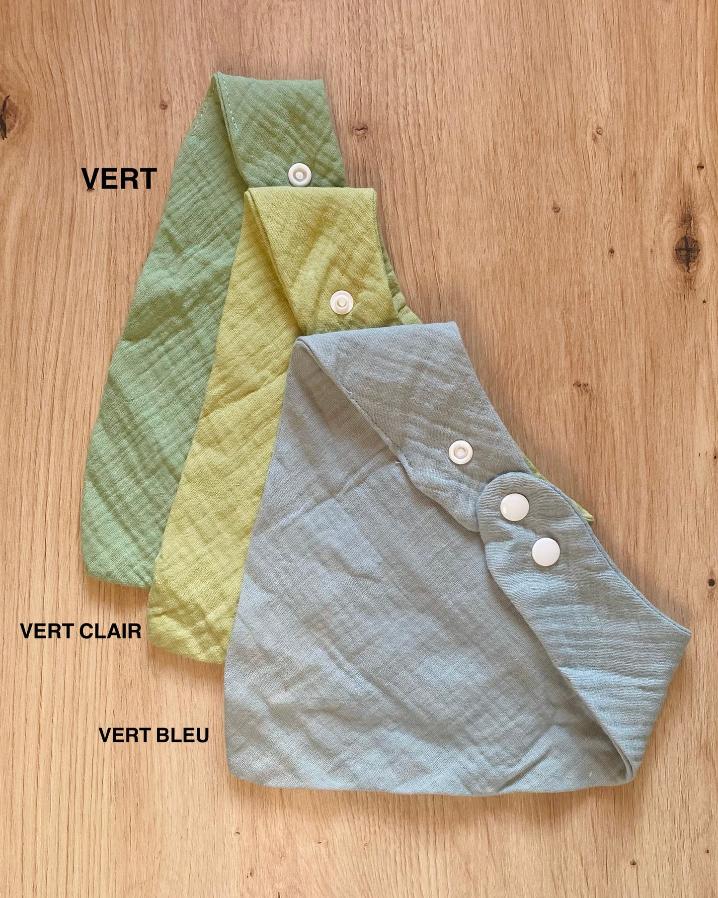 Bavoir triangle