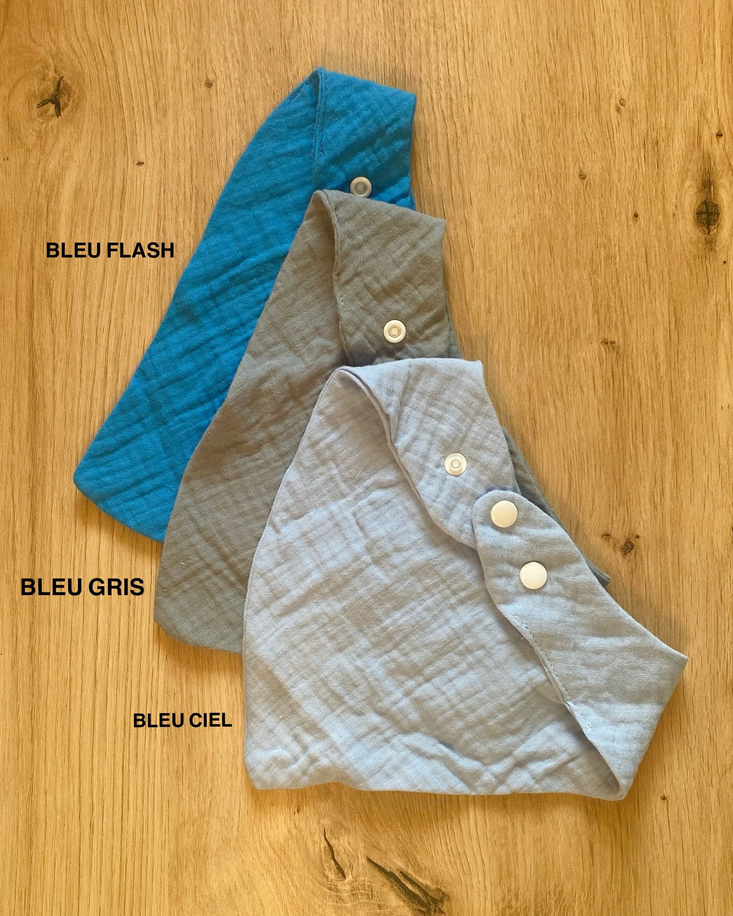 Bavoir triangle